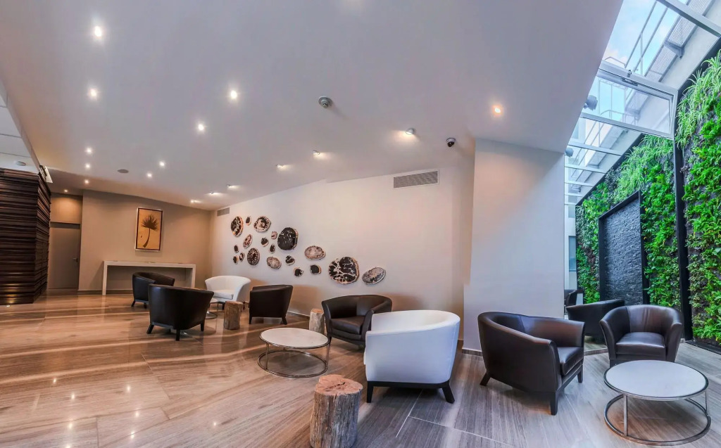 Hotel Zenith