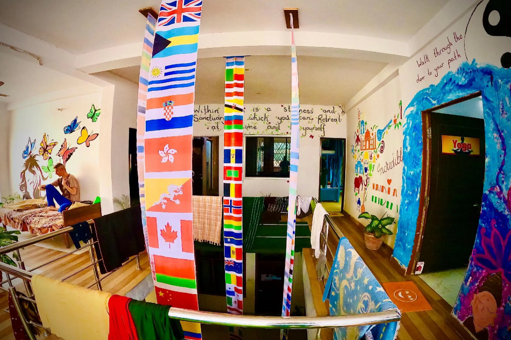 Skyard Hostel Rishikesh Laxman Jhula