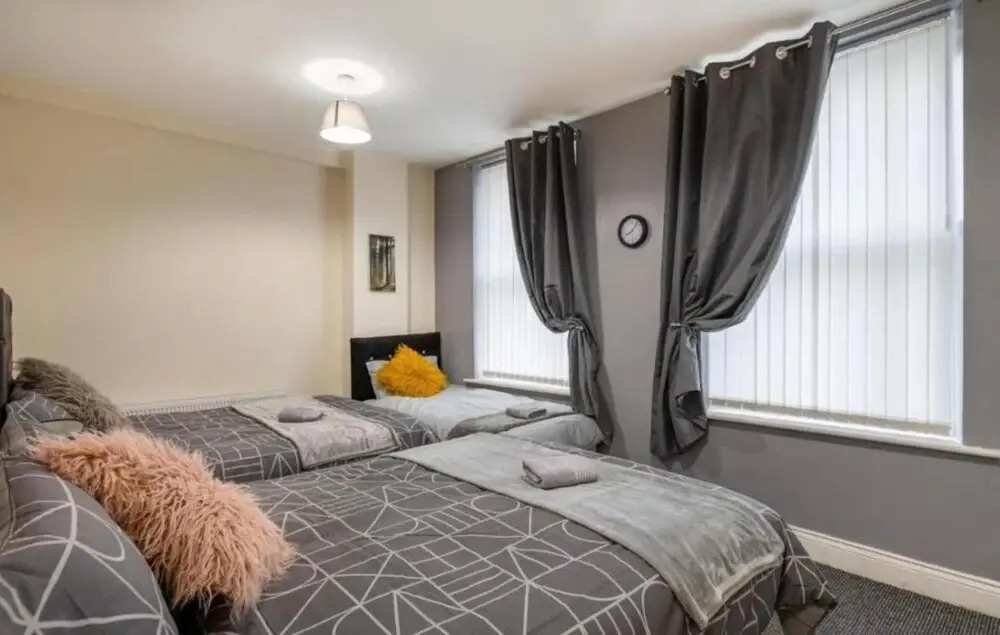 City Centre 2bed Apartment Wi-fi Parking