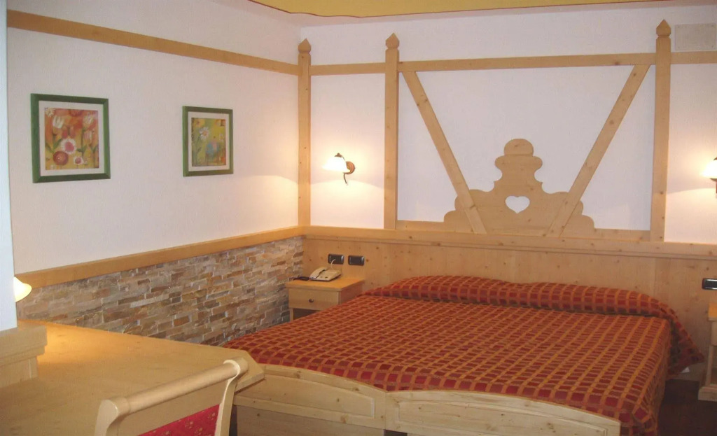 Hotel Adamello