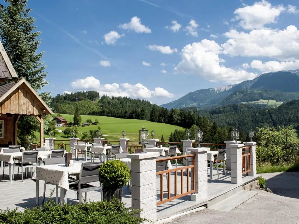 Hotel Sonnfeld