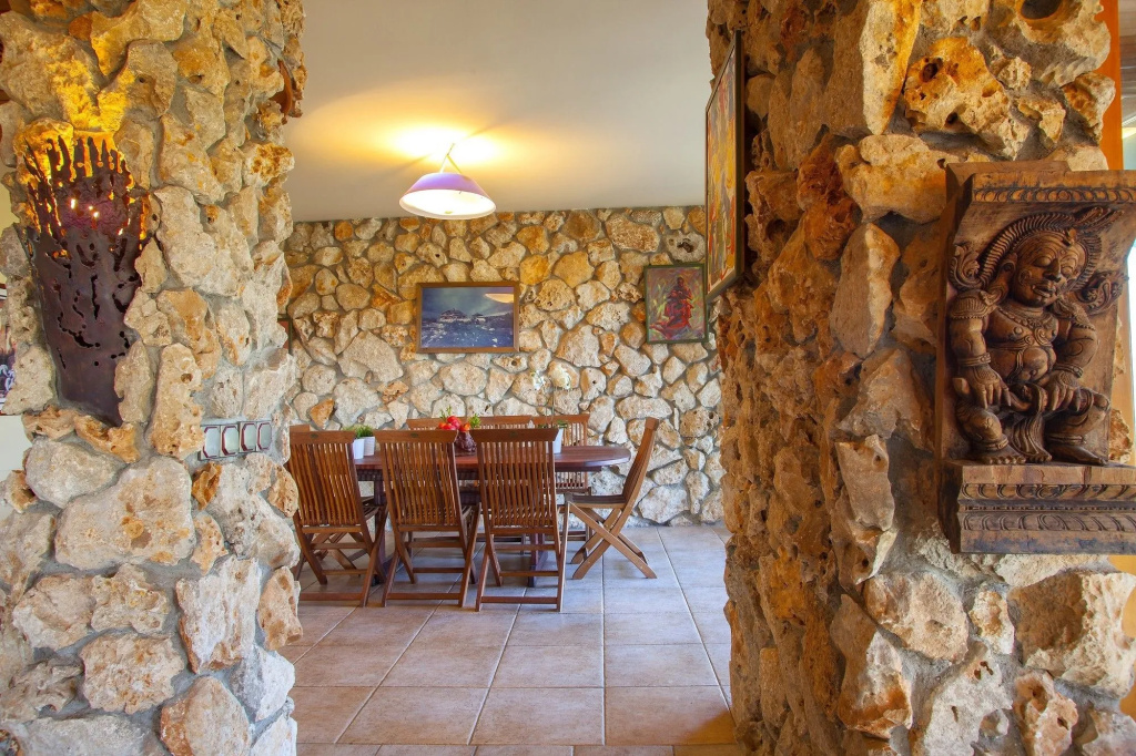Villa Othelo