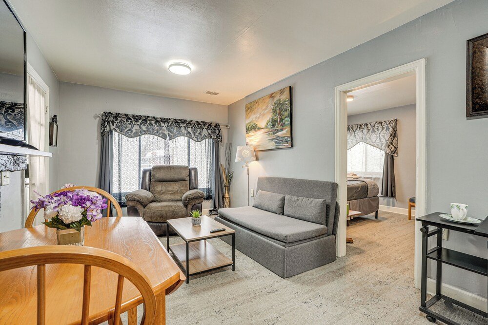 Kalamazoo Vacation Rental Near Golf & Parks!