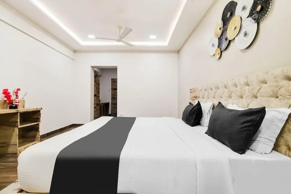 Elite Stays at Central PTC MG Road
