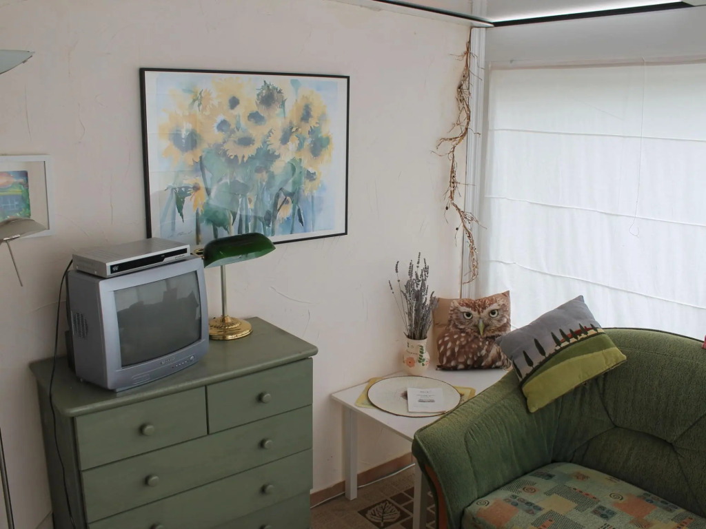 Quaint Holiday Home in Schwaan near Lake