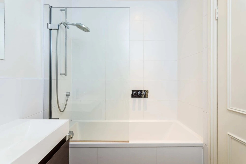 Bright and Spacious Notting Hill Nest