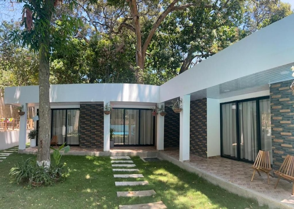 Roca Del Rio Hotel