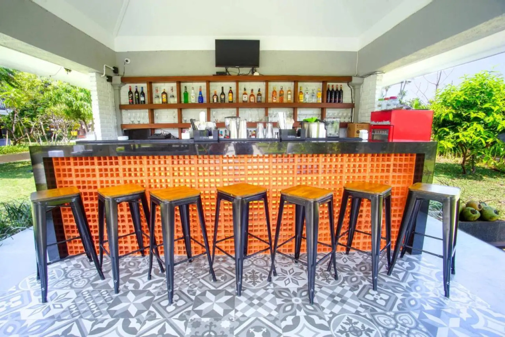 Отель Brits Resort Lovina