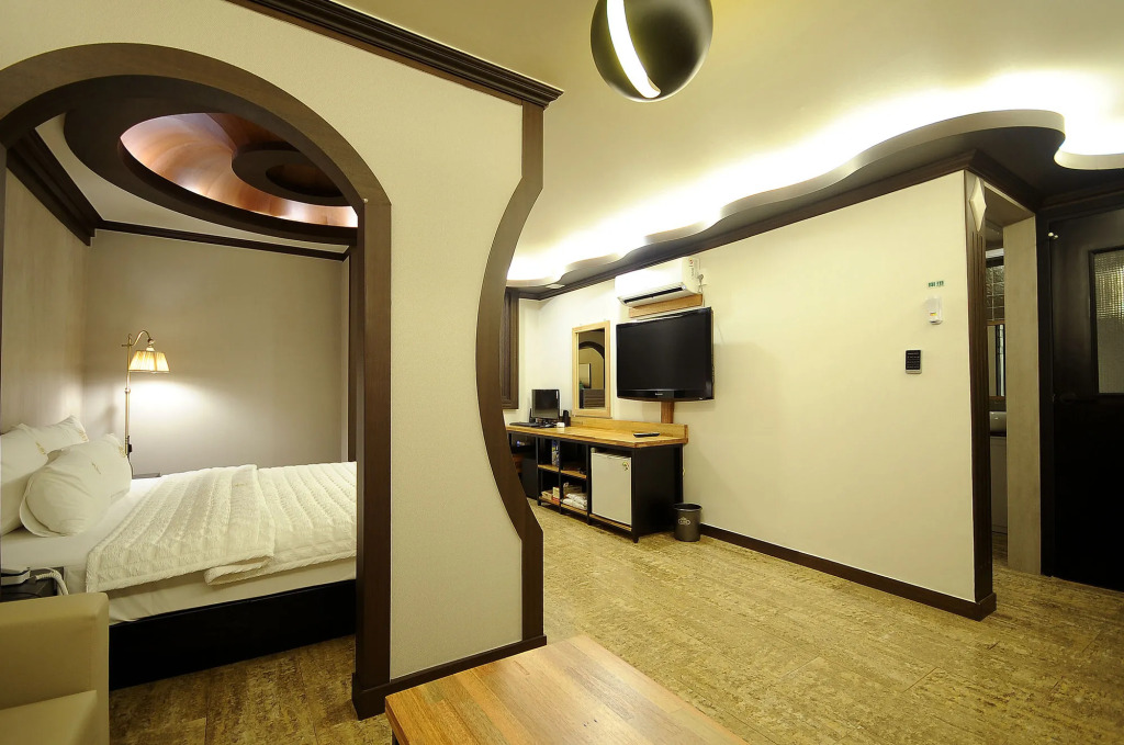 Hotel King