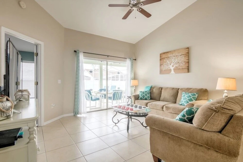 Feeling Like A Rockstar! 3 Bedroom Home