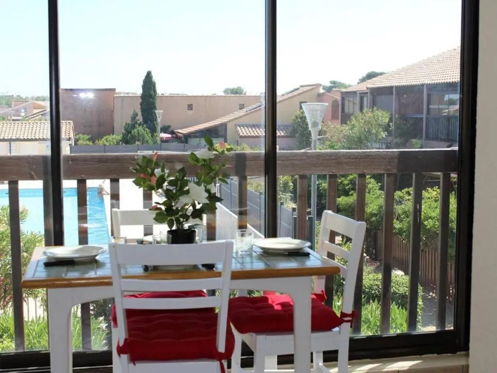 Appartement Gruissan, 1 pièce, 4 personnes - FR-1-229-56