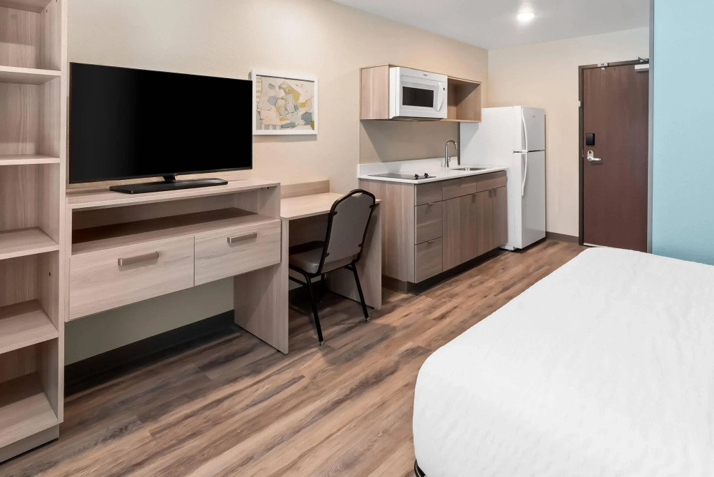 Woodspring Suites Greenville Airport