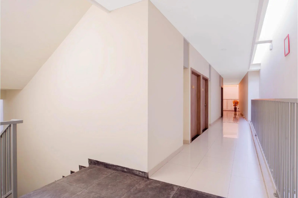 OYO 115 Portal Residence