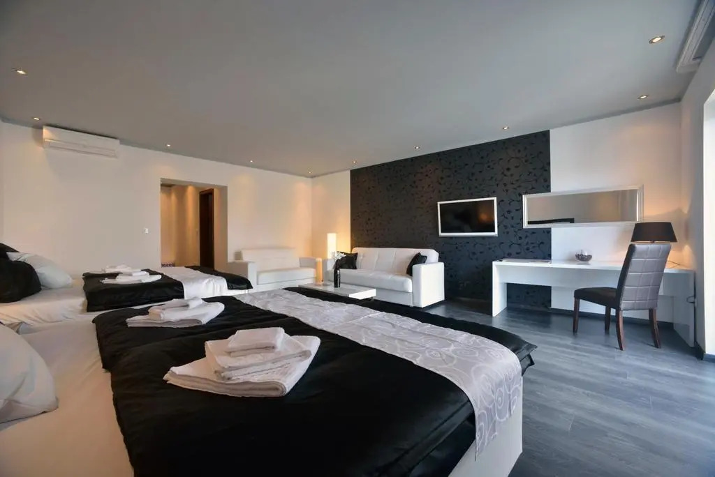 The suites - Small Luxury Living