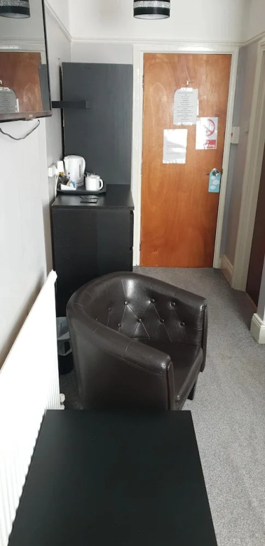 The Roslyn Guest House