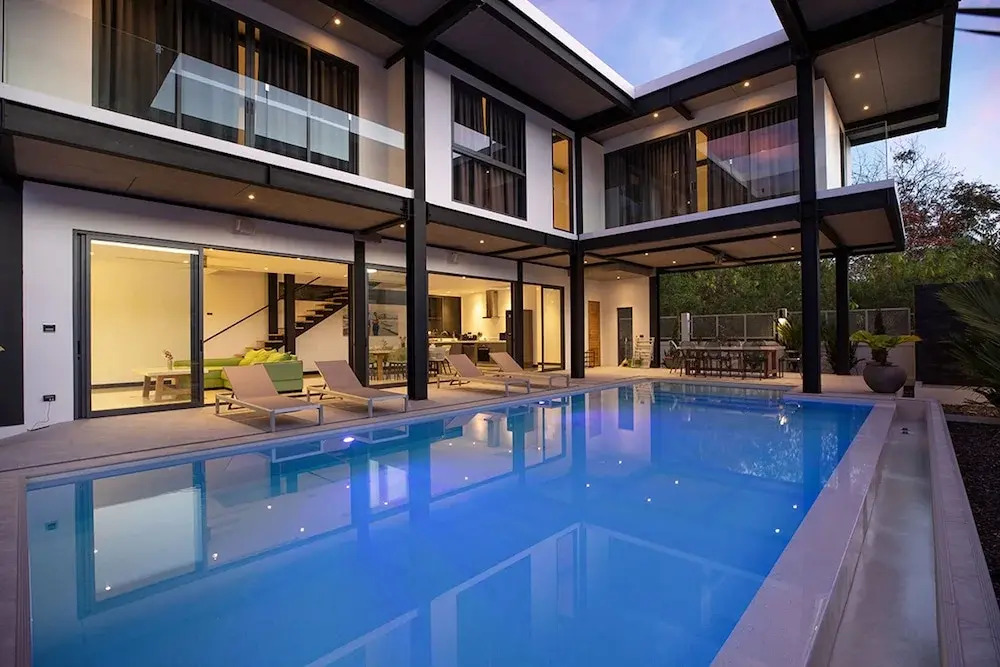 Stylish Salt Pool Villa Sunset Garden 5
