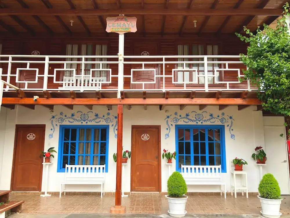 Cemayu Lodge