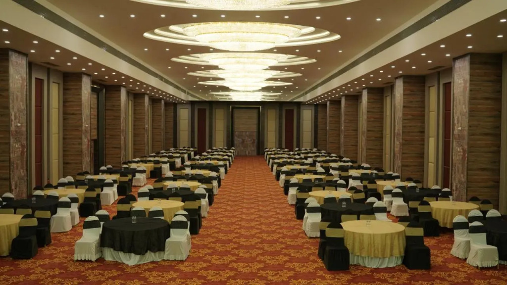 Hotel Tip Top International Pune