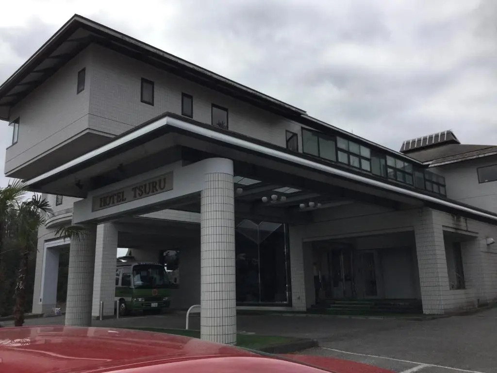 Hotel Tsuru