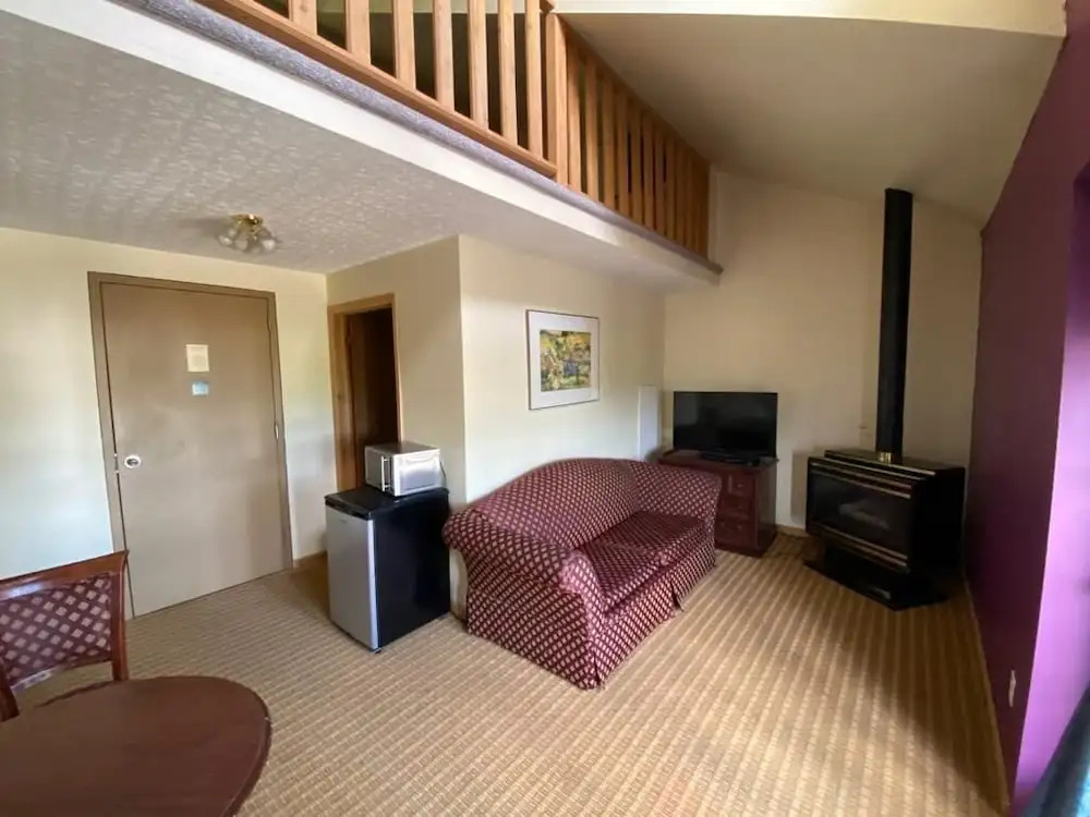North Adventure Inn
