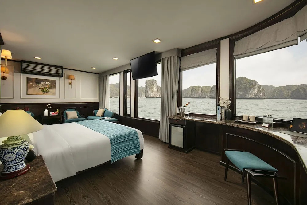 Orchid Trendy Cruise