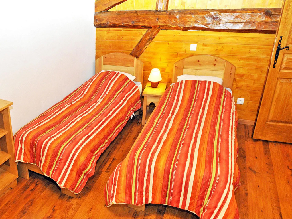 Chalet In Les Menuires-Praranger With Balcony