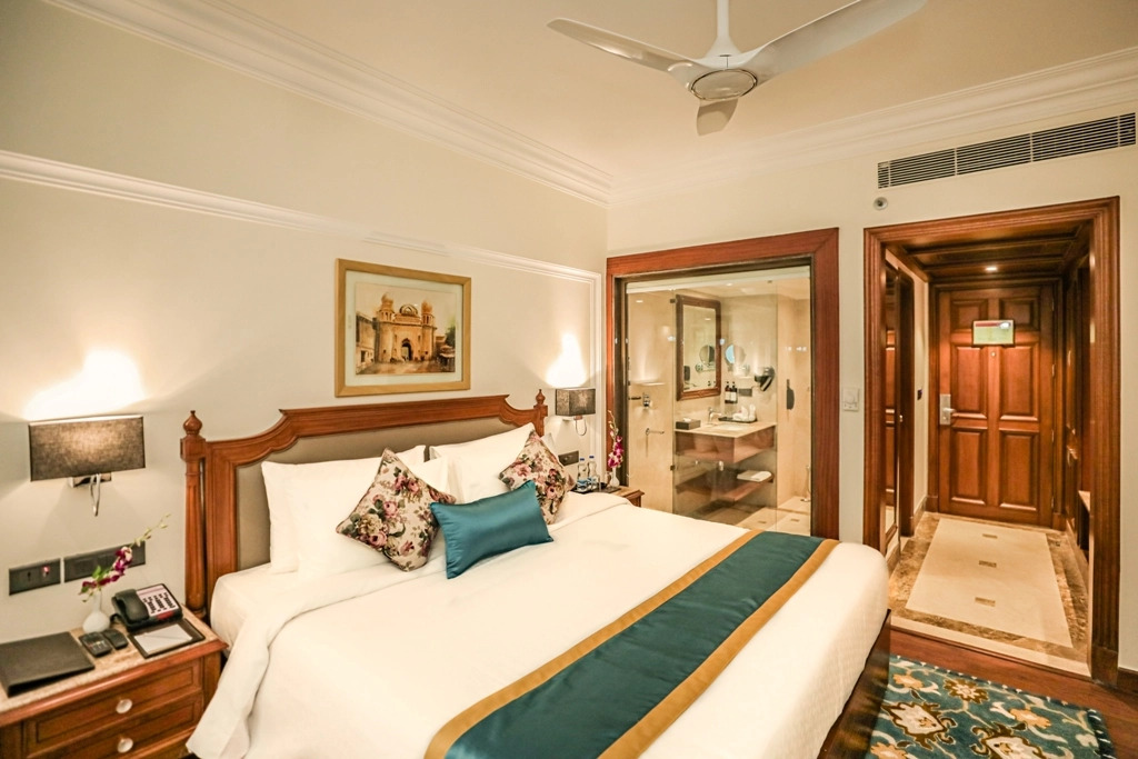 Regenta Central Lucknow by Royal Orchid Hotels Limited