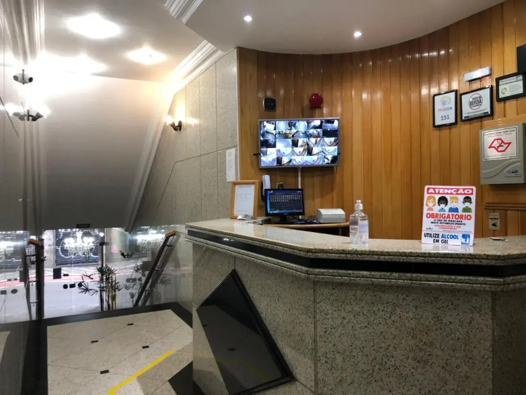 Paissandú Palace Hotel - Próximo às ruas 25 de Março, Sta Ifigênia e regiões do Brás e Bom Retiro