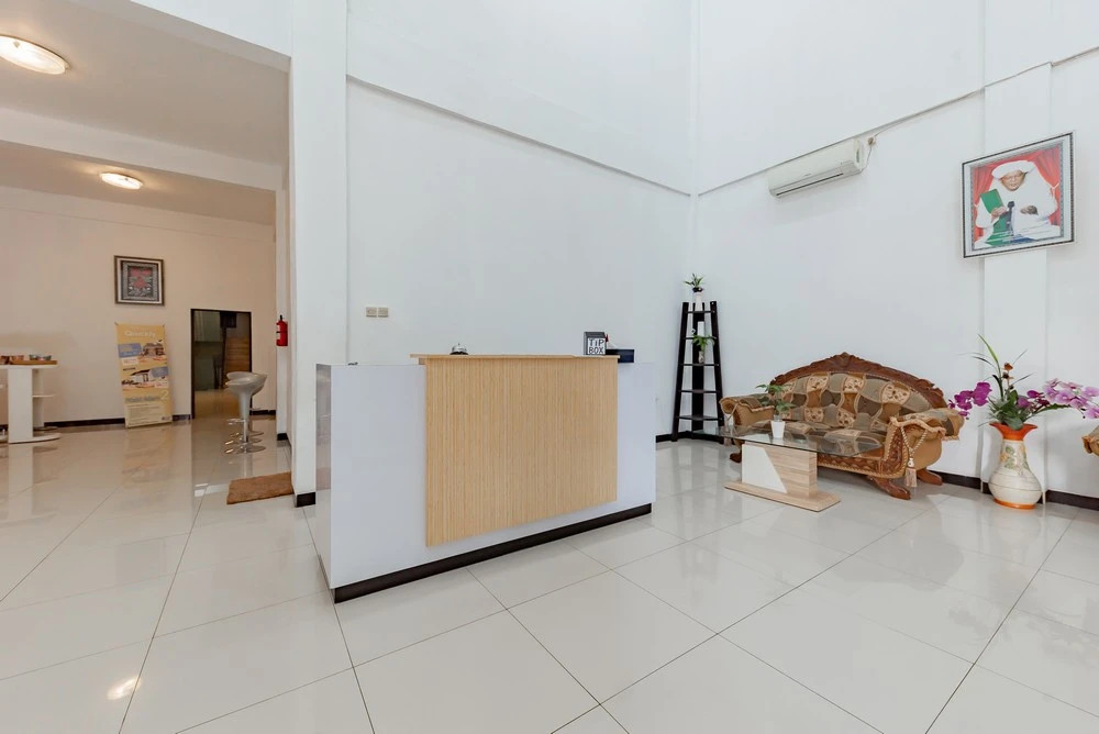 Urbanview Hotel Syariah 99 Banjarbaru by RedDoorz