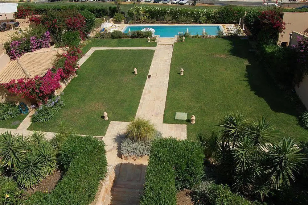 Apartamentos Turísticos Buganvilia