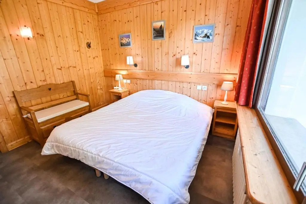 Warm Family Apartment