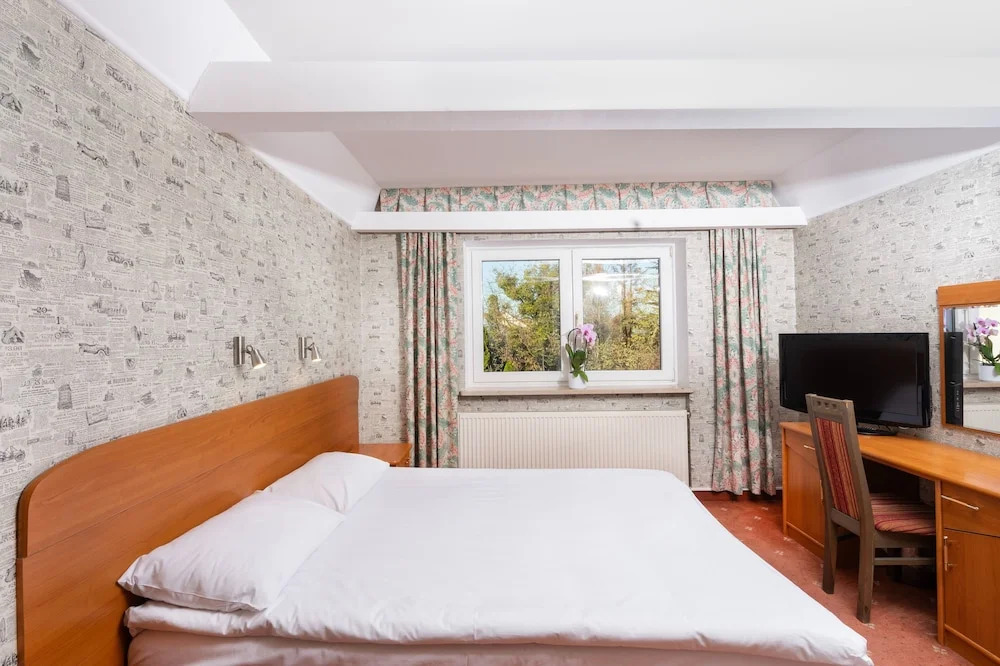 Hotel Victory Home - 10min Lotnisko Chopina, 15min to Zachodni, 5min to Progresja
