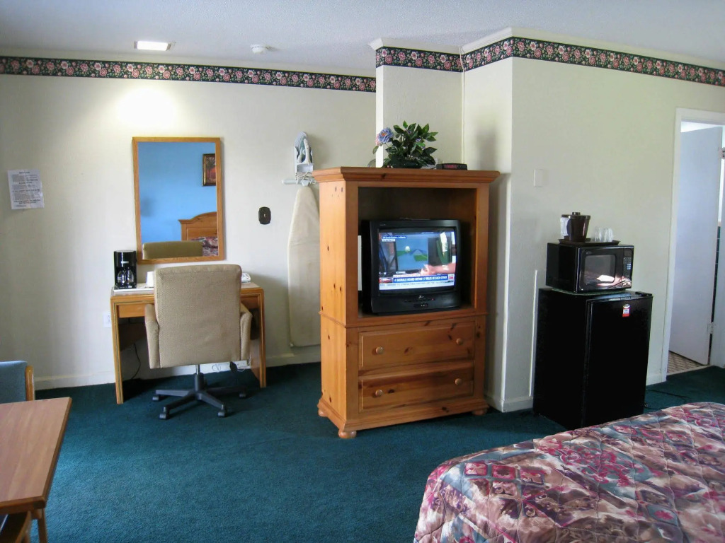Cheerio Inn - Glennville