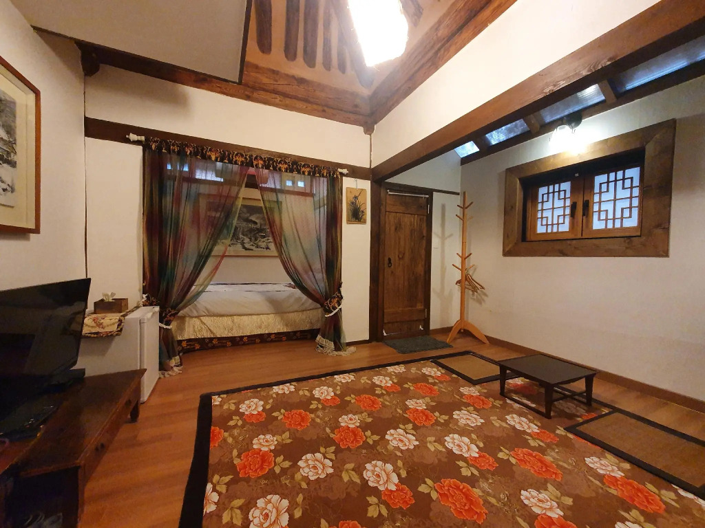 Gyodong-Salrae