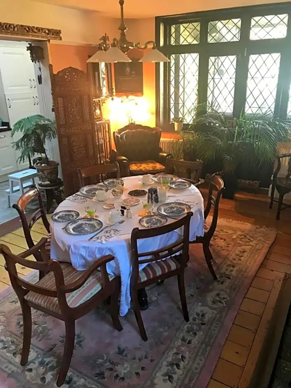 Harrys bed and breakfast