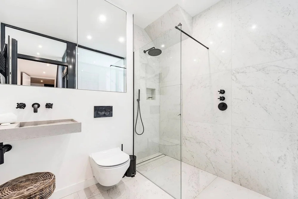 Modern, Bright & Elegant 3 Bed Fulham Maisonette