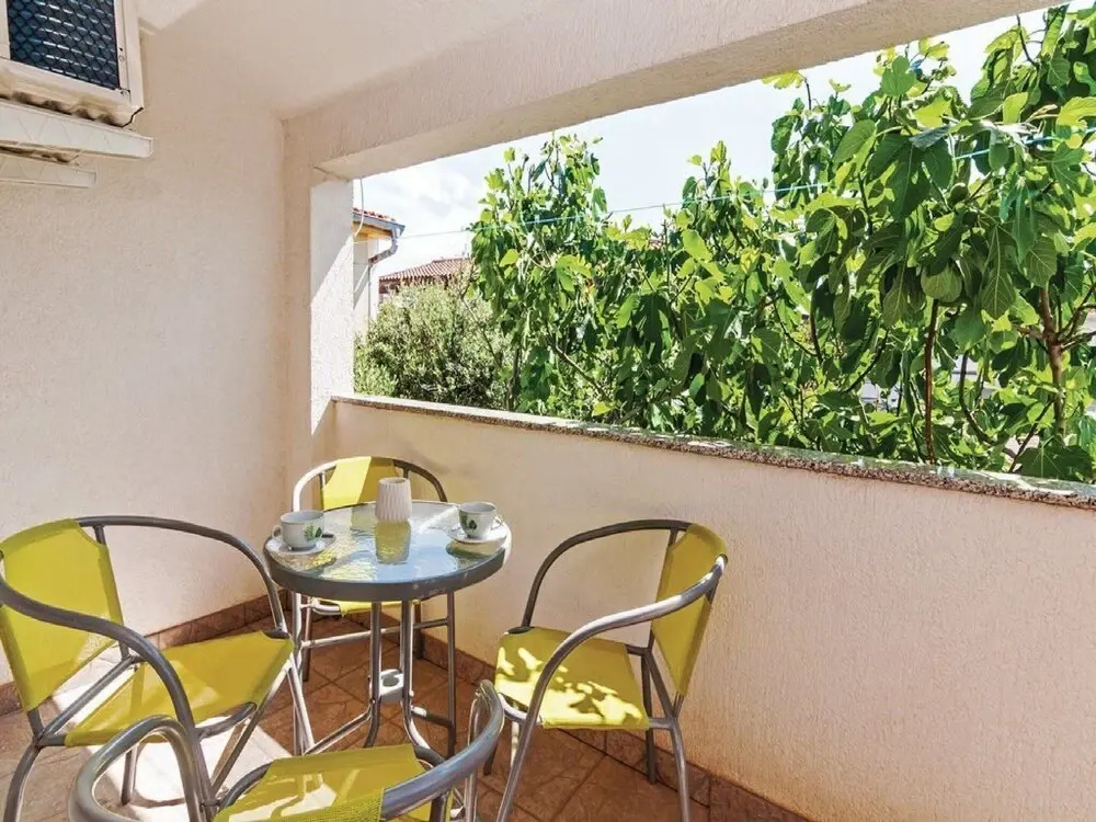 Apartments Hak - One Bedroom Apartment With Terrace and Sea View