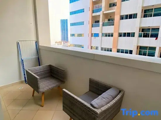 Stylish Serene 2BHK in the Heart of the City