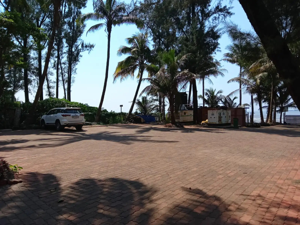 Golden Swan Beach Resort