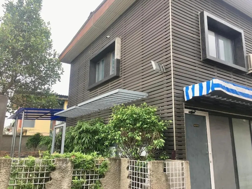 Sese Cottage