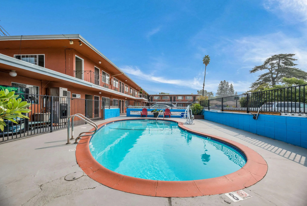 Rodeway Inn Modesto near Downtown