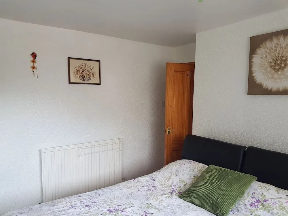 3 bed room house