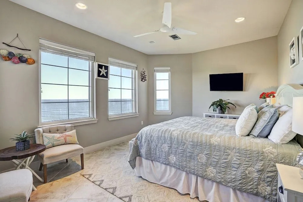 Queen of Diamonds by Ryson Vacation Rentals