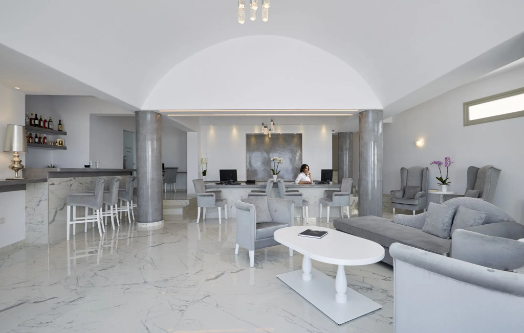 Aperanto Suites