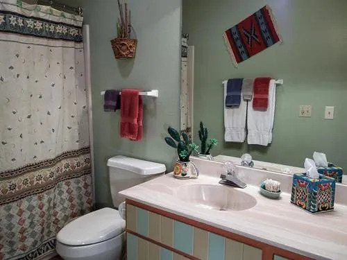 Cozy Cactus Inn