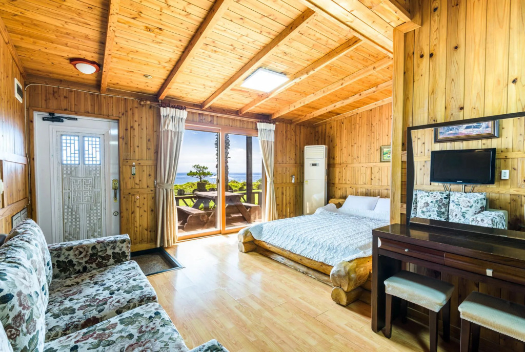 Long Beach Pension