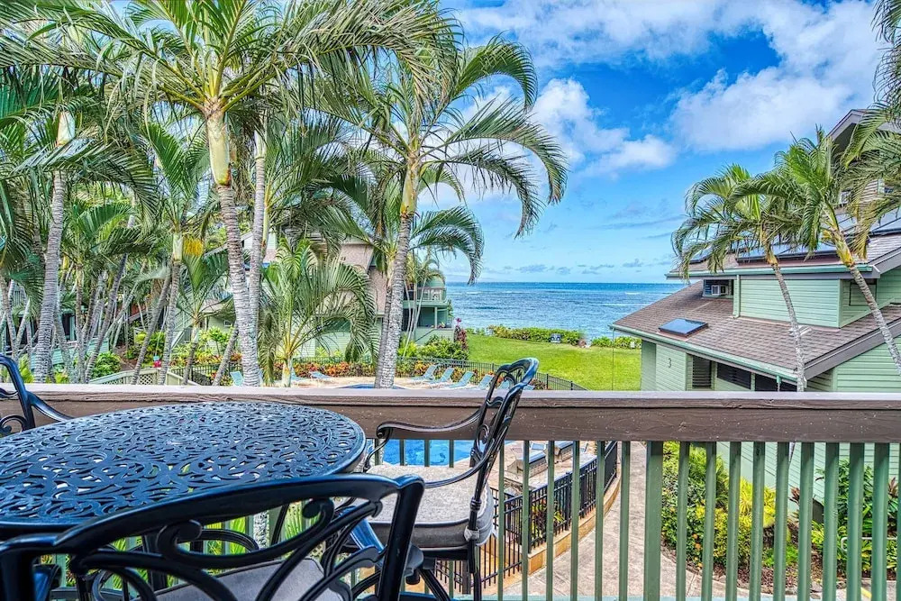Kahana Outrigger 4B1