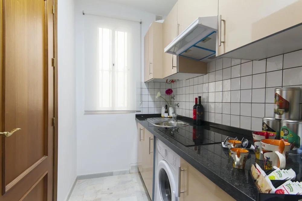 Apartamentos El Tajo & SPA