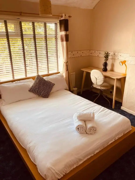 Melrose Two, "for a cosy stay close to the university"