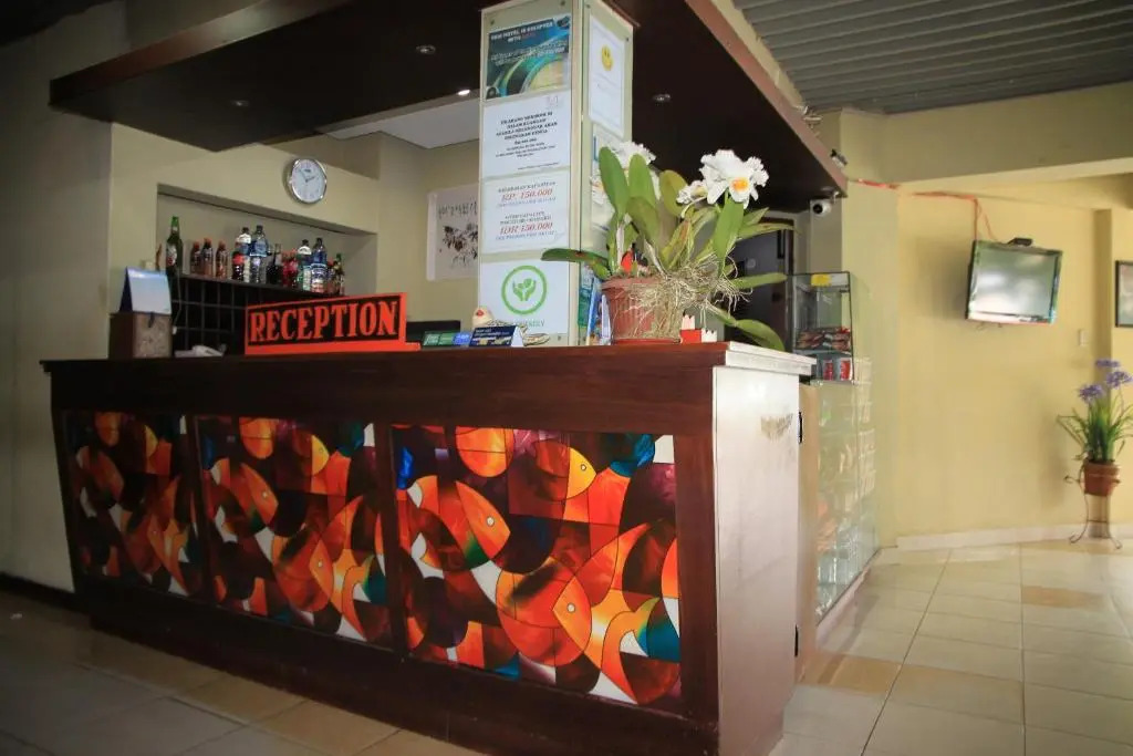 Pandu Lakeside Hotel Parapat - Toba Lake